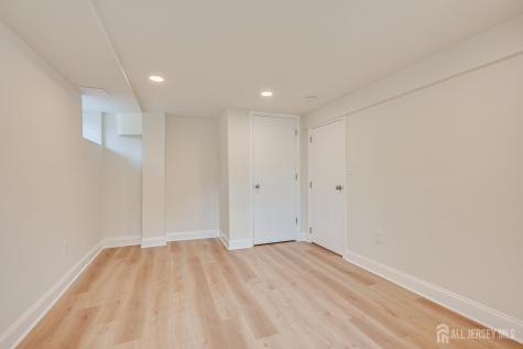 40 Aylin Street Metuchen NJ 08840