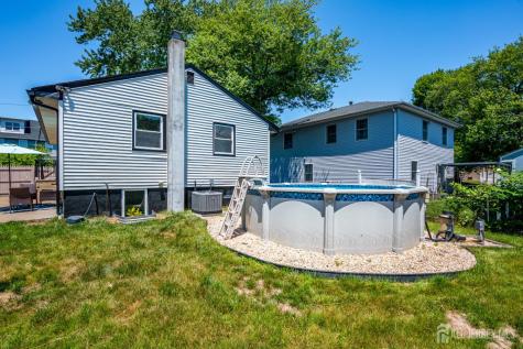 40 Aylin Street Metuchen NJ 08840