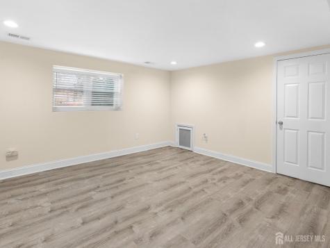 424 Rivercrest Drive Piscataway NJ 08854