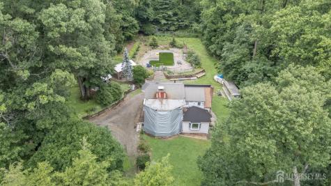 1097 State Route 173 Bethlehem NJ 08802