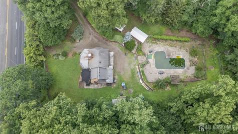 1097 State Route 173 Bethlehem NJ 08802