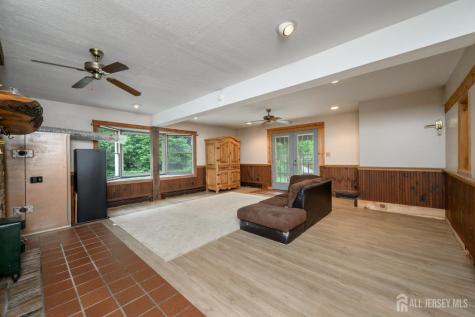 1097 State Route 173 Bethlehem NJ 08802