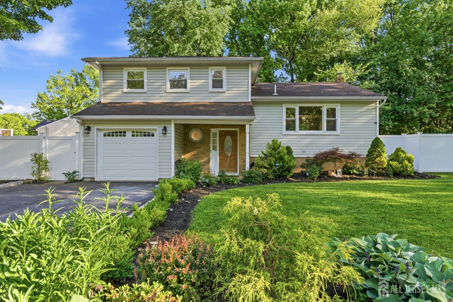5 Mckinley Street Edison NJ 08820