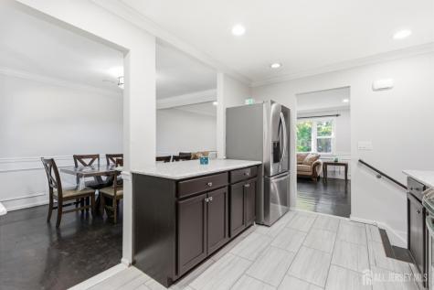 5 Mckinley Street Edison NJ 08820