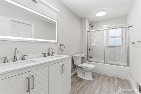 5 Mckinley Street Edison NJ 08820