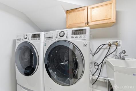 5 Mckinley Street Edison NJ 08820