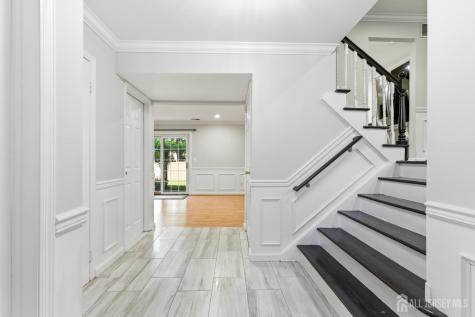 5 Mckinley Street Edison NJ 08820