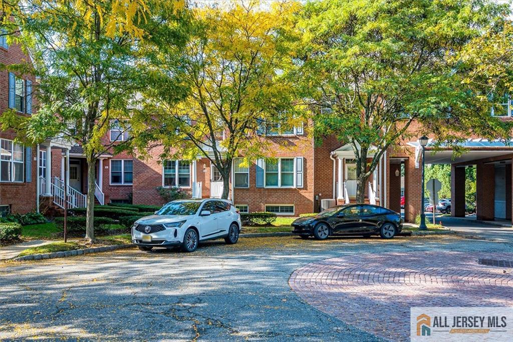 43 Franklin School Way Metuchen NJ 08840