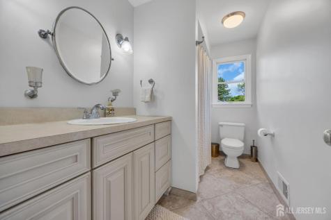 18 Johnfield Court Piscataway NJ 08854
