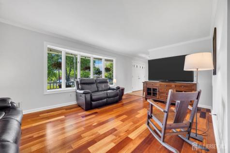 18 Johnfield Court Piscataway NJ 08854