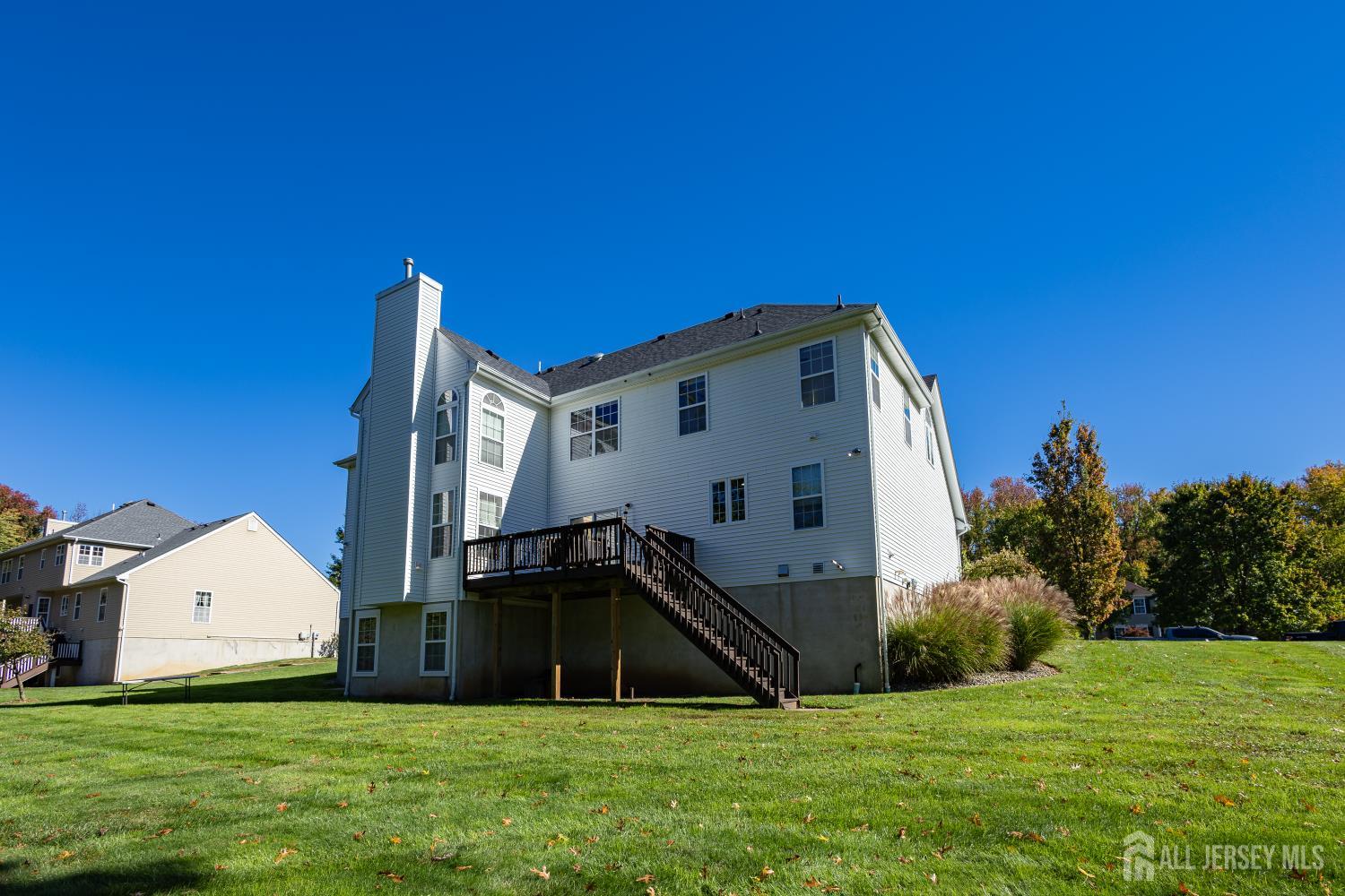 28 Tall Oaks Drive Monroe NJ 08831