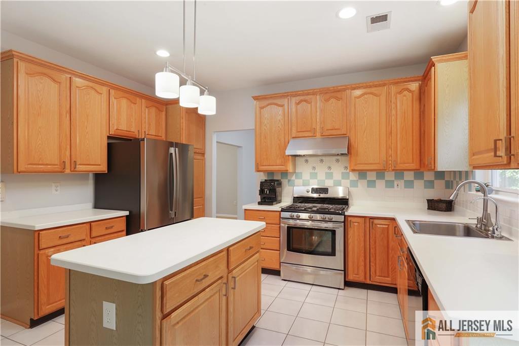 24 Hyde Park Drive East Brunswick NJ 08816