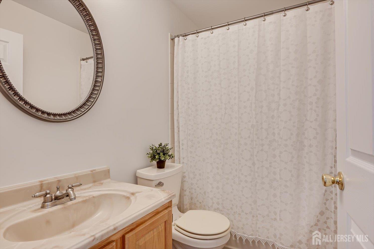 26 Brittany Way South Brunswick NJ 08824