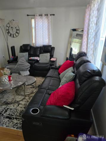 616 Somerset Street New Brunswick NJ 08901