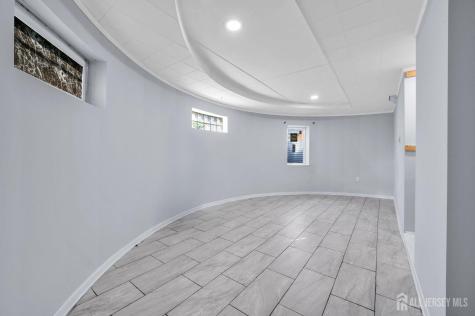 48 Elwood Avenue Flemington NJ 08822