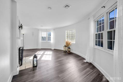 48 Elwood Avenue Flemington NJ 08822