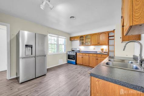48 Elwood Avenue Flemington NJ 08822