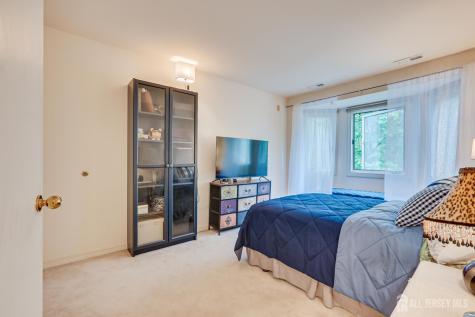 73 Chatsworth Court Edison NJ 08820