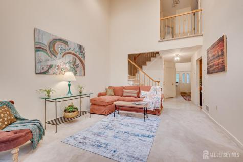73 Chatsworth Court Edison NJ 08820