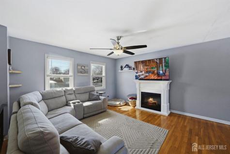 1427 Seminole Road North Brunswick NJ 08902