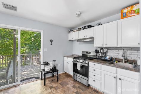 68 W Edward Street Iselin NJ 08830