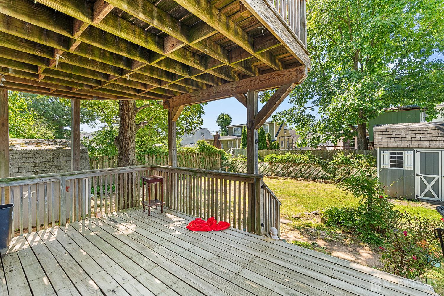 68 W Edward Street Iselin NJ 08830