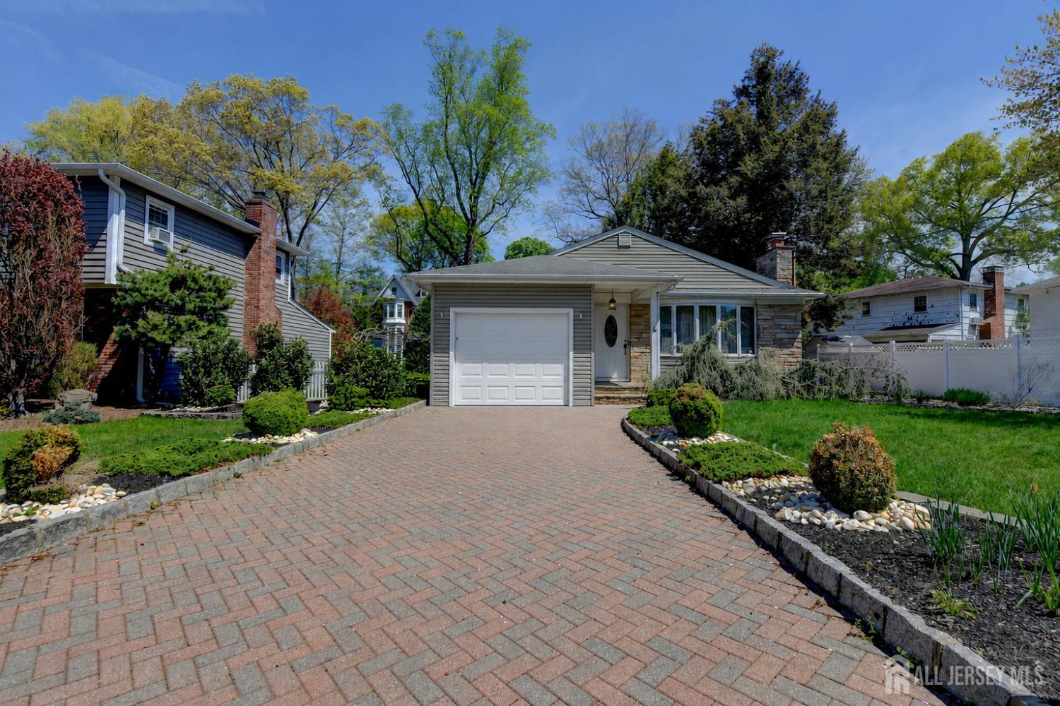 4 Azalea Court North Plainfield NJ 07060