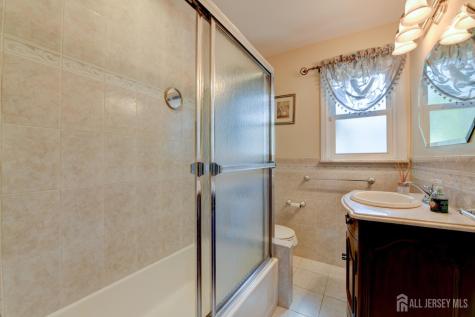 4 Azalea Court North Plainfield NJ 07060