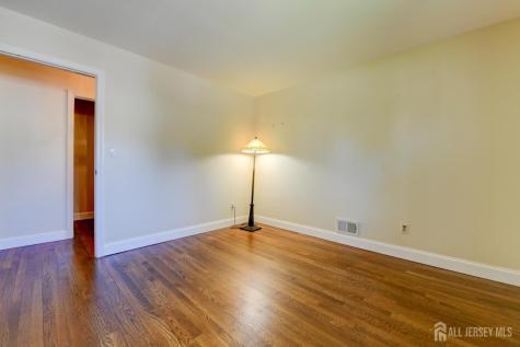 4 Azalea Court North Plainfield NJ 07060