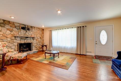 4 Azalea Court North Plainfield NJ 07060