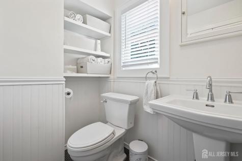 636 Ridgedale Avenue Woodbridge Proper NJ 07095