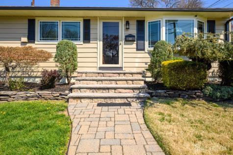 144 Garden Terrace Edison NJ 08817