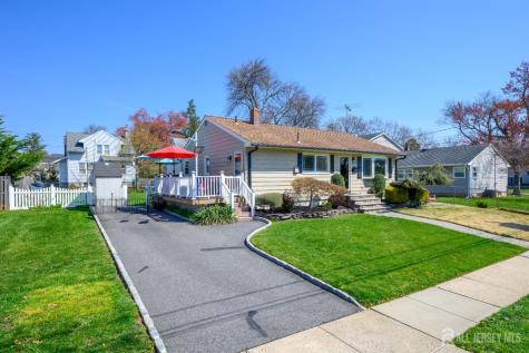 144 Garden Terrace Edison NJ 08817