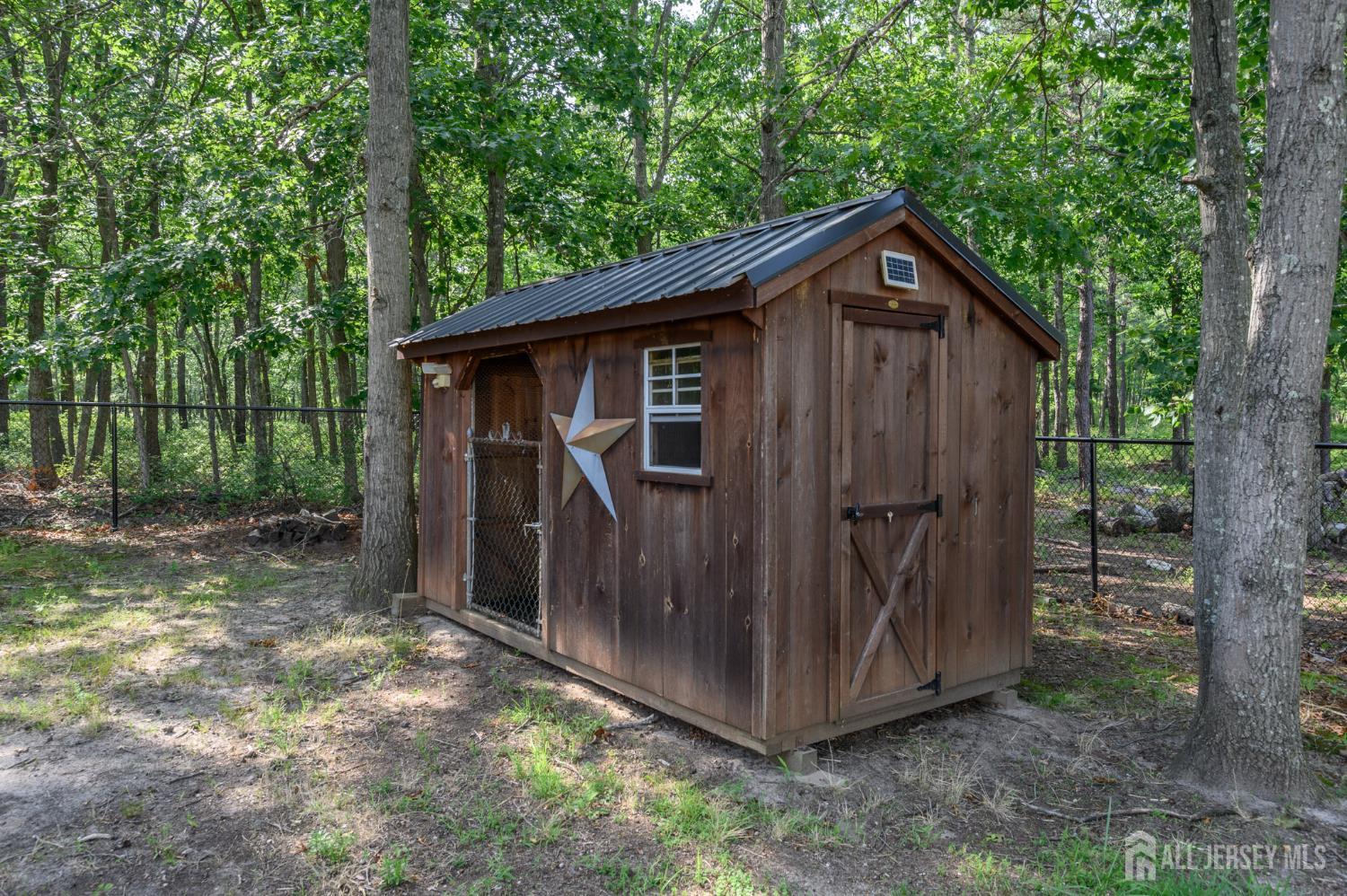 9 Country Road Jackson NJ 08527