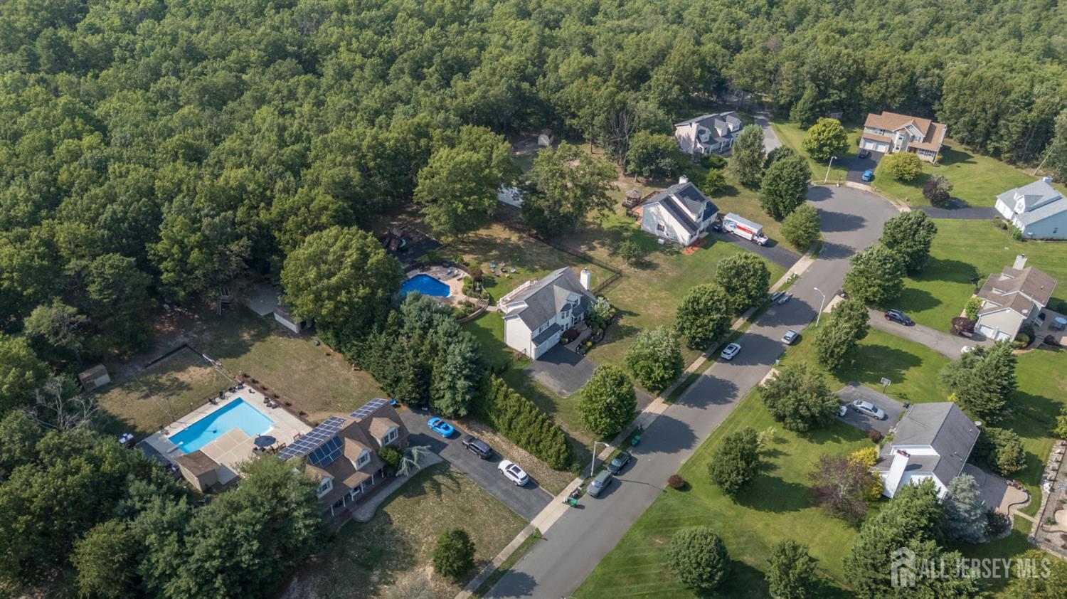 9 Country Road Jackson NJ 08527