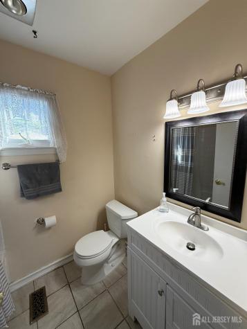 904 Nantucket Court Toms River NJ 08753