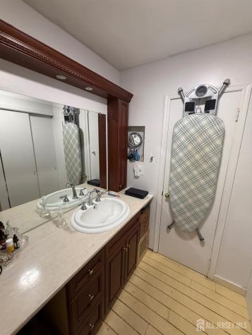 904 Nantucket Court Toms River NJ 08753