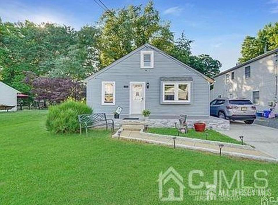 1735 Holly Road North Brunswick NJ 08902