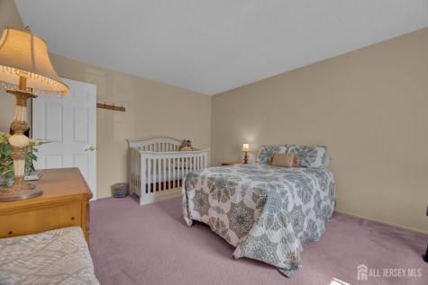 51 Oakland Road Old Bridge NJ 08857