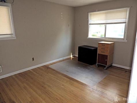 118 Benart Place Middlesex NJ 08846