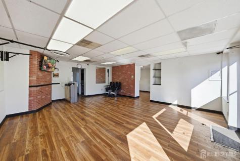 294 Devoe Avenue Spotswood NJ 08884