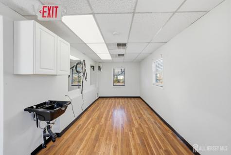 294 Devoe Avenue Spotswood NJ 08884