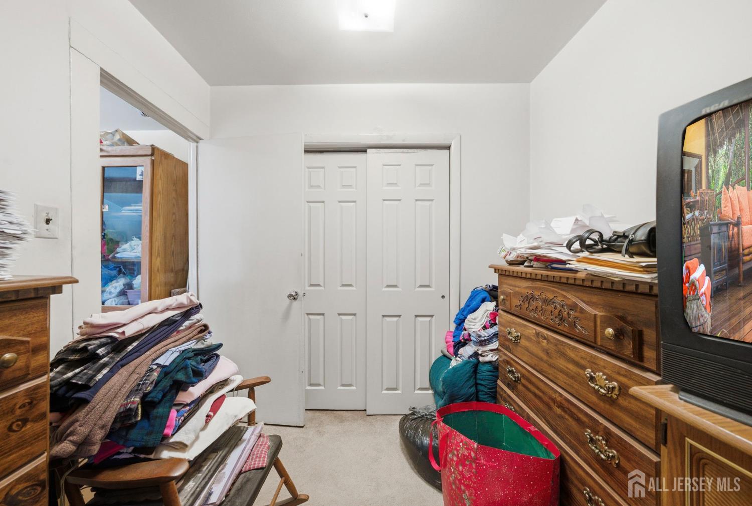 294 Devoe Avenue Spotswood NJ 08884
