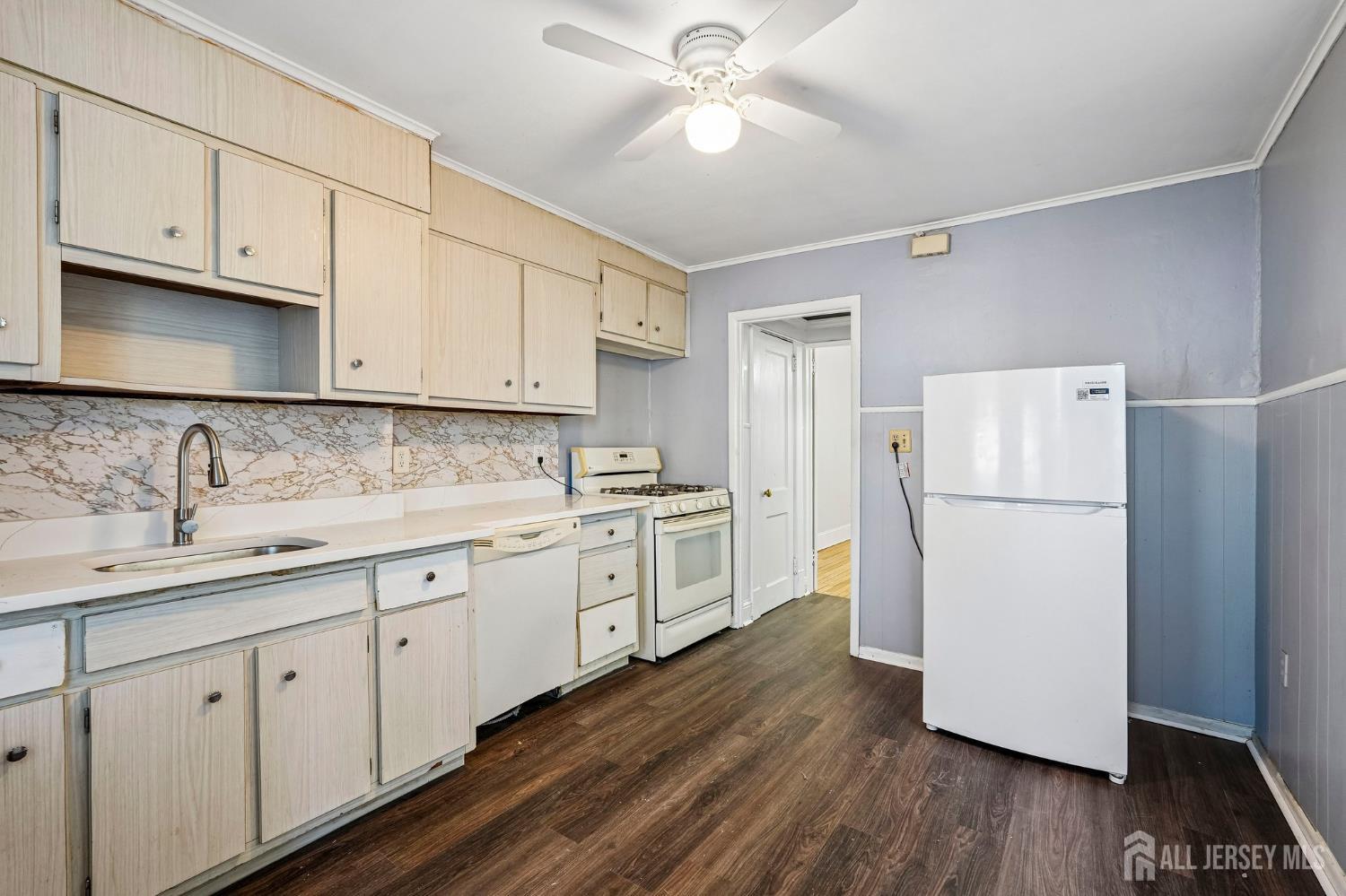194 Lewis Street Perth Amboy NJ 08861