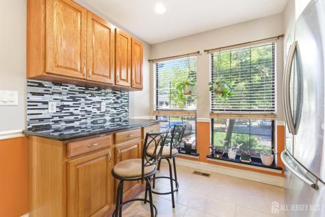 103 Timber Oaks Road Edison NJ 08820