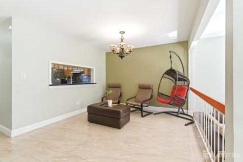 103 Timber Oaks Road Edison NJ 08820