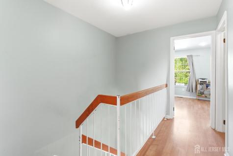 103 Timber Oaks Road Edison NJ 08820