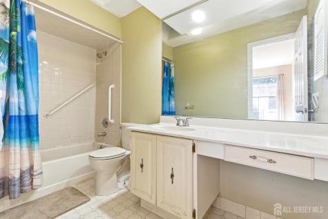 103 Timber Oaks Road Edison NJ 08820