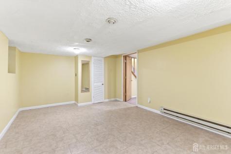 103 Timber Oaks Road Edison NJ 08820