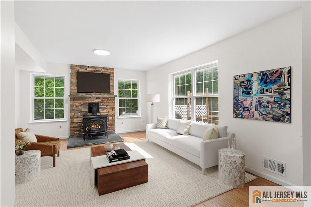 569 Buttonwood Drive Jackson NJ 08527